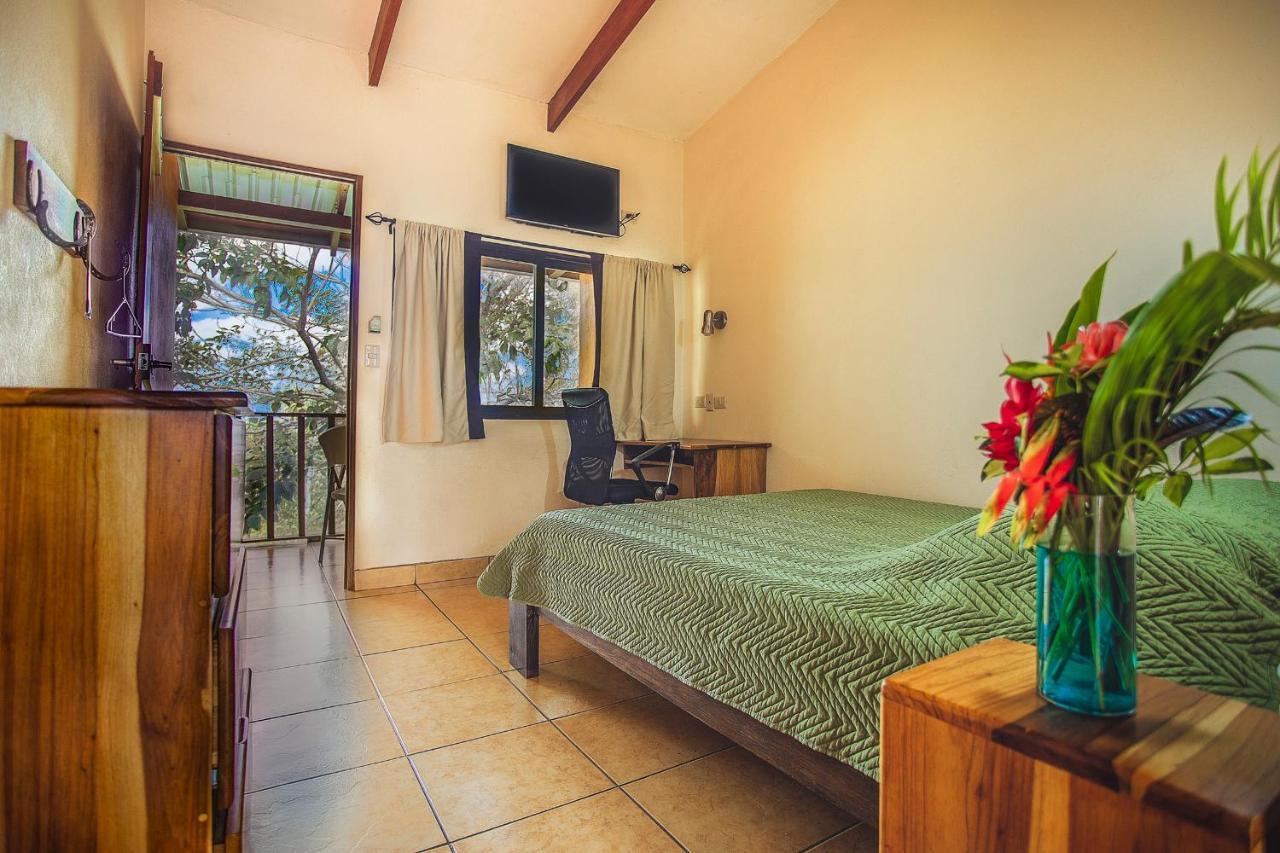 Hotel La Hacienda Quesada  Esterno foto