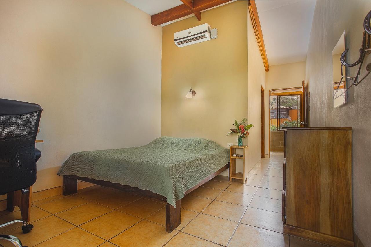 Hotel La Hacienda Quesada  Esterno foto
